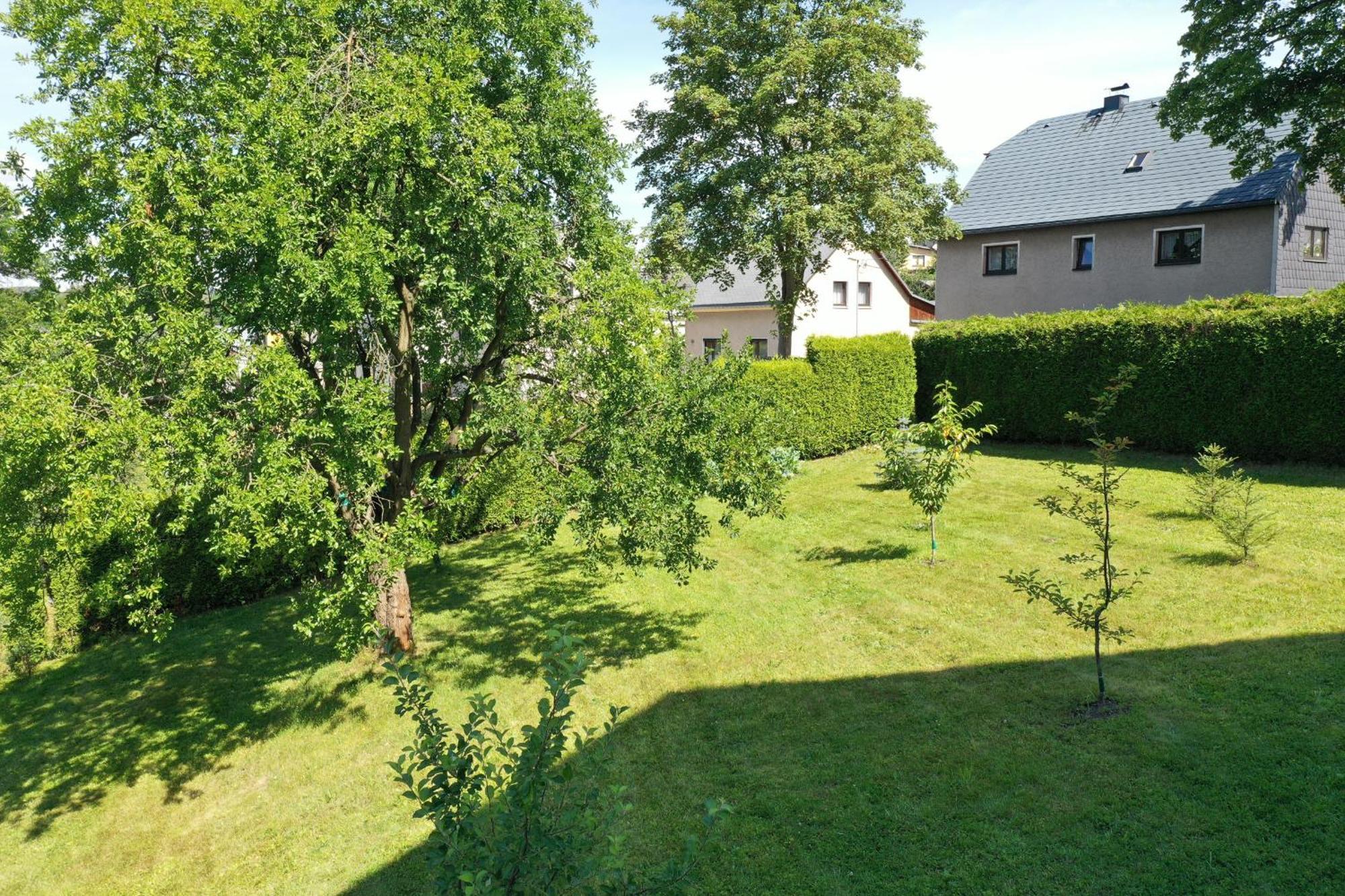 Gemuetliche Ferienwohnungen Im Erzgebrige Sehma Exteriör bild